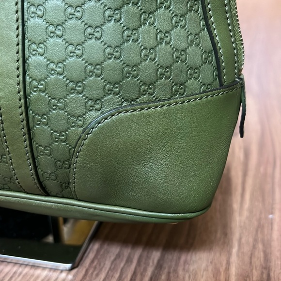 A217 - 💯 % authentic Gucci tote bag - Picture 9 of 16